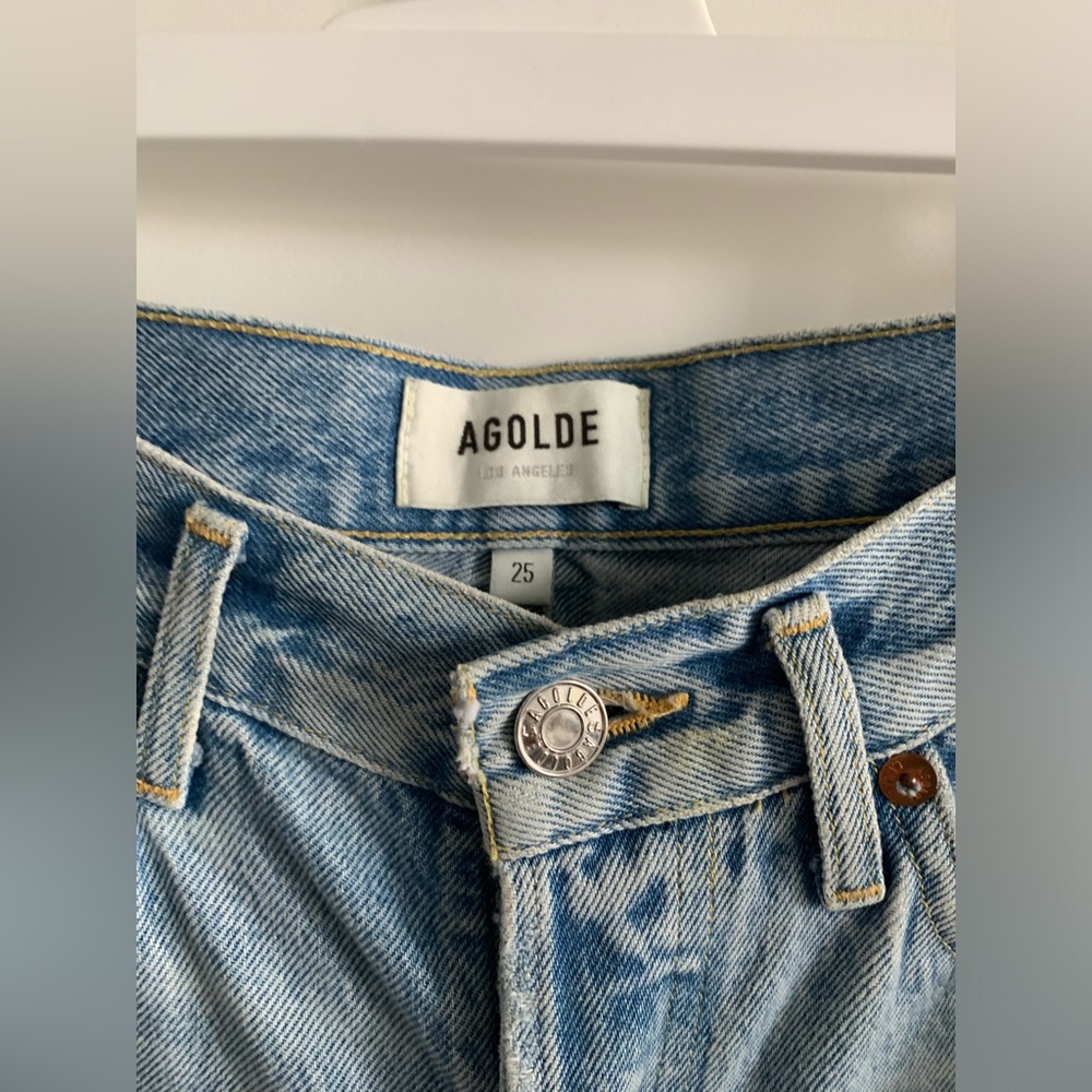 Agolde Parker Vintage Cut Off Short in Swapmeet 25 - Picture 2 of 9